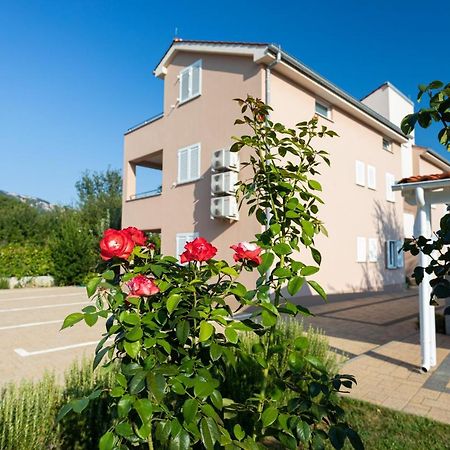 Apartments Crnekovic Jasna Baška Extérieur photo