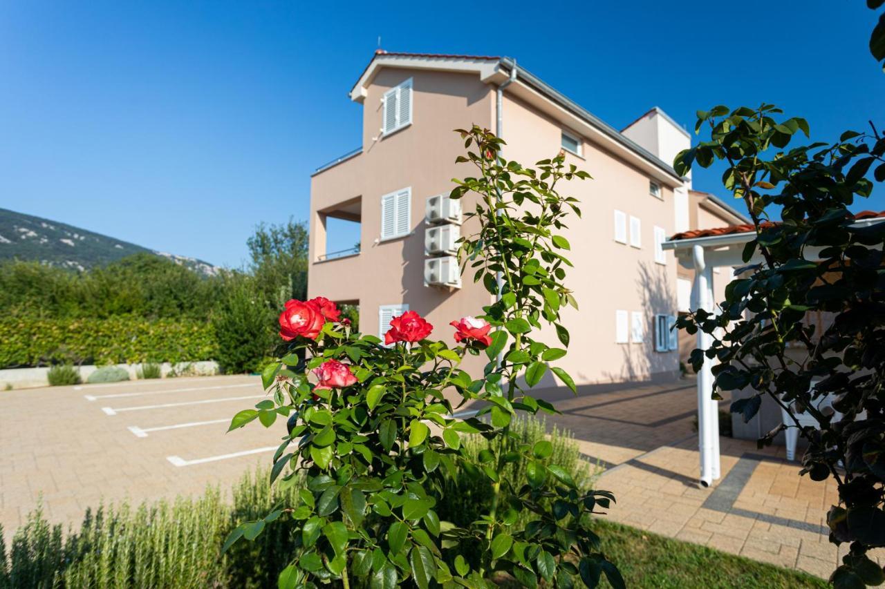 Apartments Crnekovic Jasna Baška Extérieur photo