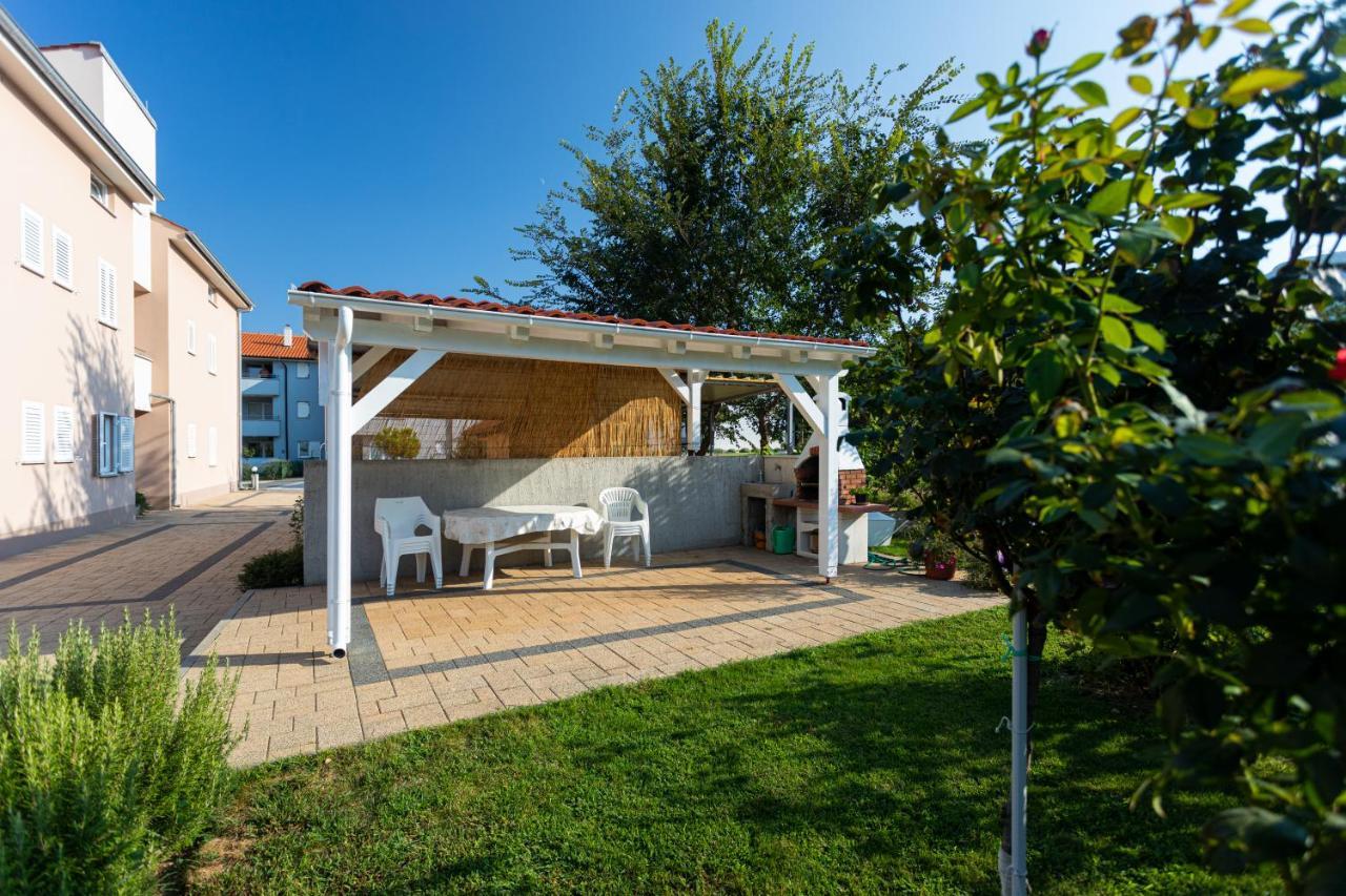 Apartments Crnekovic Jasna Baška Extérieur photo