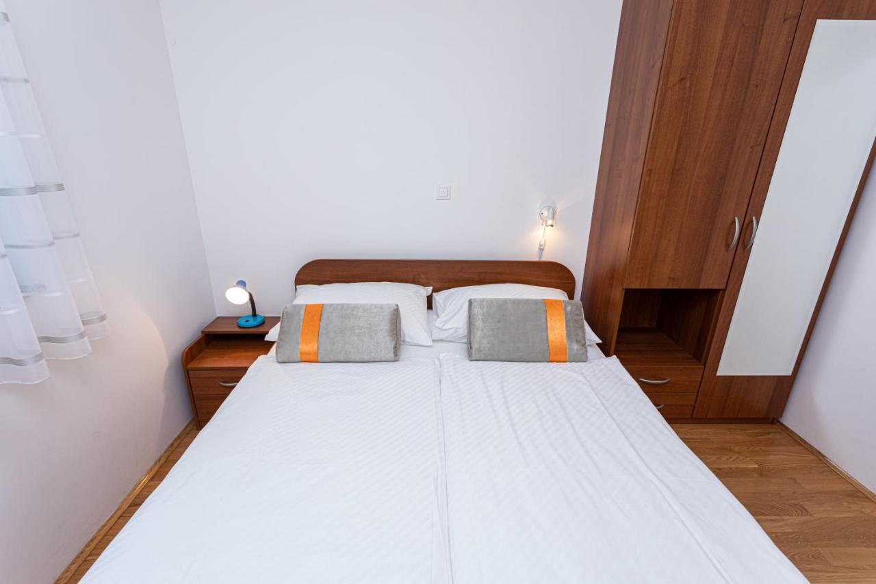 Apartments Crnekovic Jasna Baška Extérieur photo