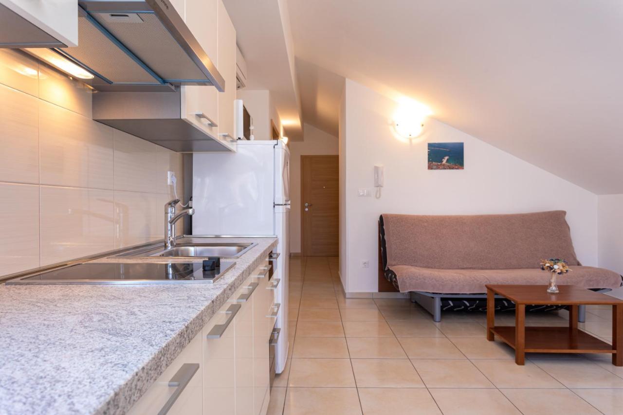 Apartments Crnekovic Jasna Baška Extérieur photo