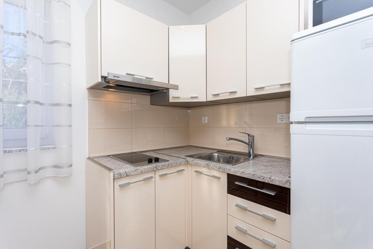 Apartments Crnekovic Jasna Baška Extérieur photo