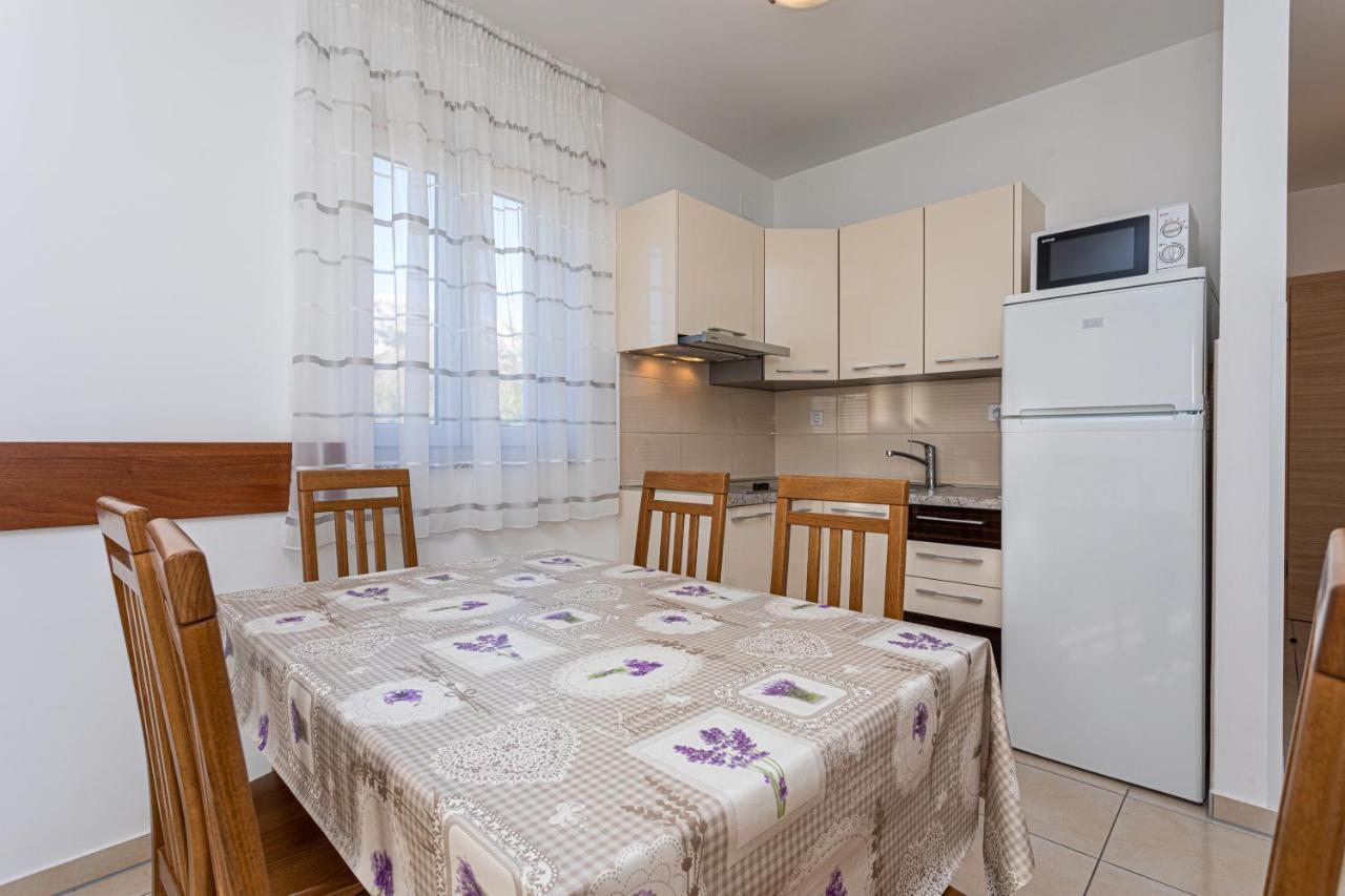 Apartments Crnekovic Jasna Baška Extérieur photo
