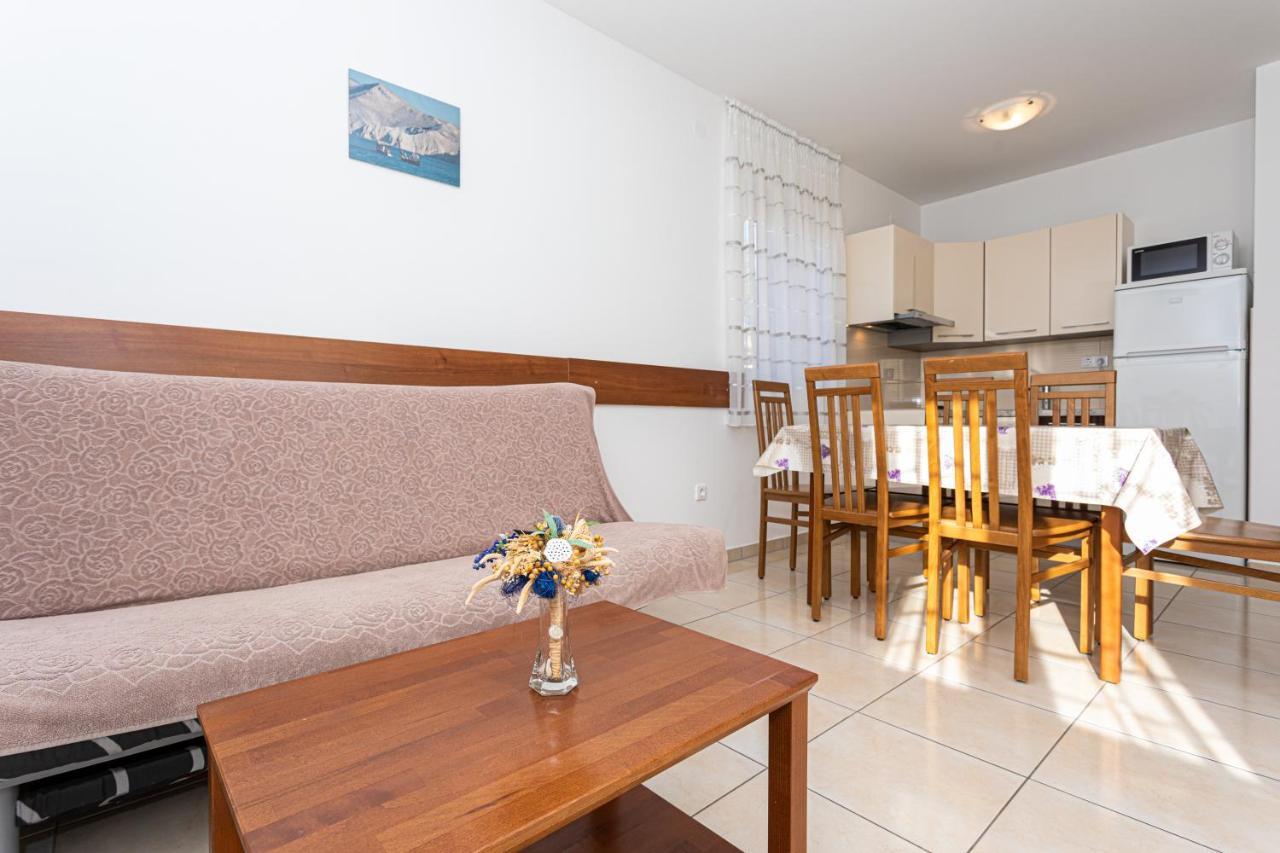 Apartments Crnekovic Jasna Baška Extérieur photo