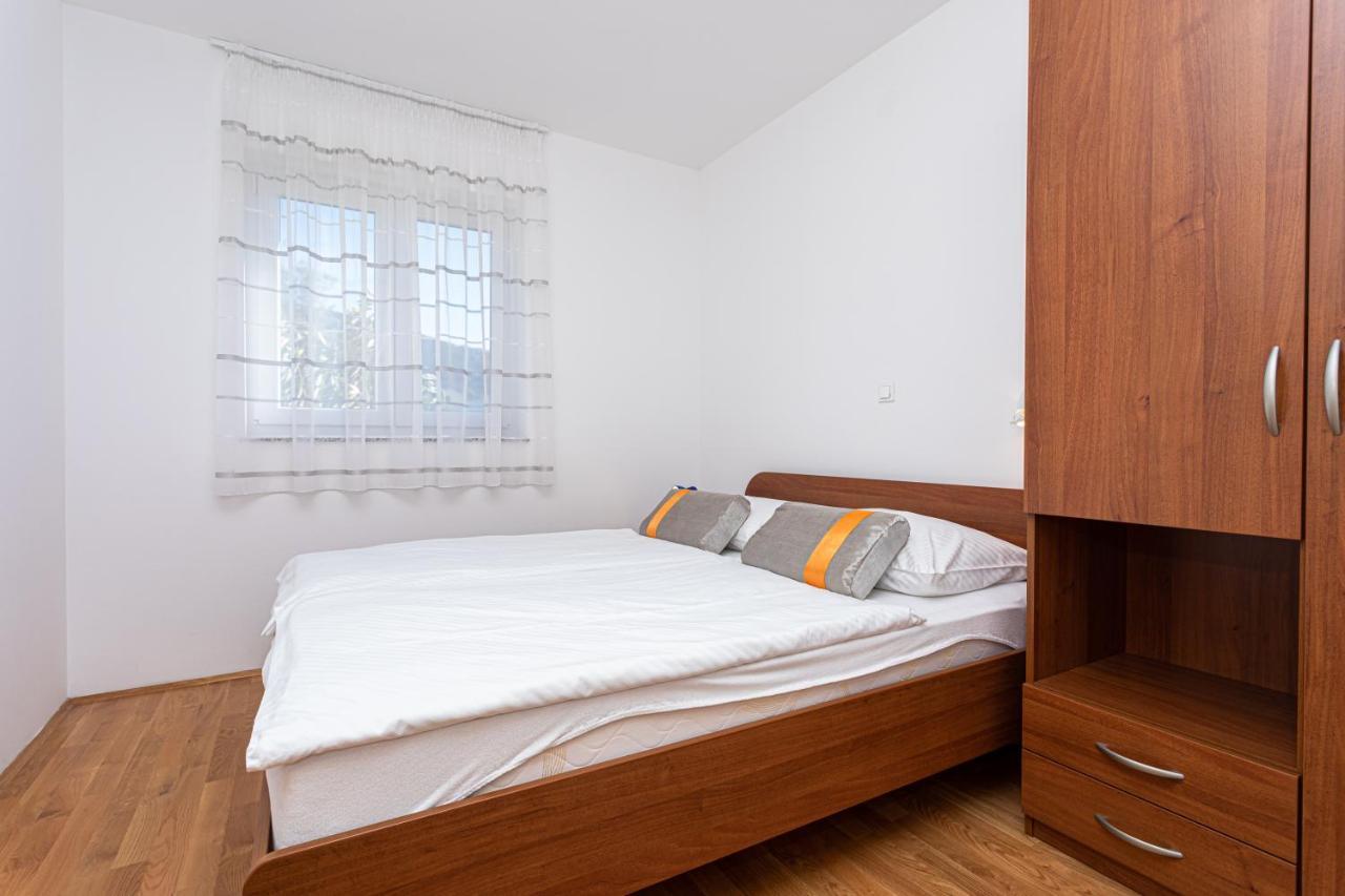 Apartments Crnekovic Jasna Baška Extérieur photo