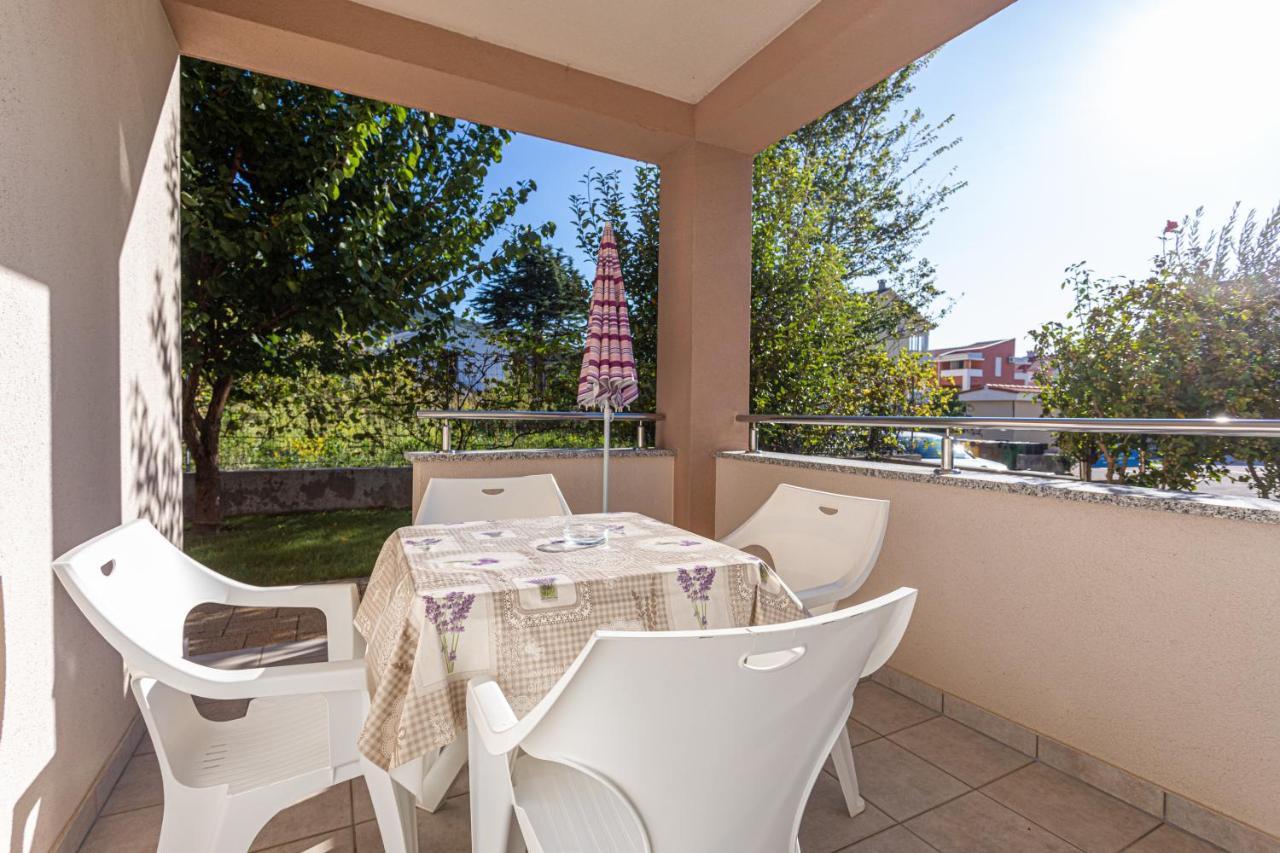 Apartments Crnekovic Jasna Baška Extérieur photo