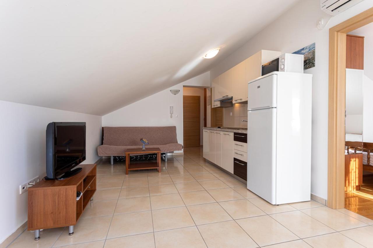 Apartments Crnekovic Jasna Baška Extérieur photo
