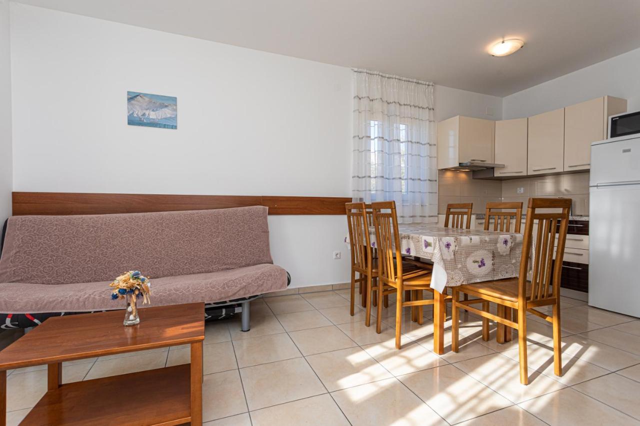Apartments Crnekovic Jasna Baška Extérieur photo